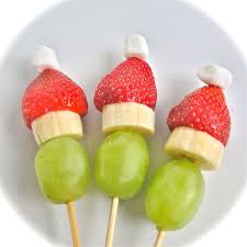 Pinchos de fruta